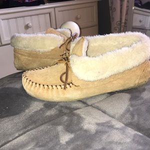 Minnetonka slippers